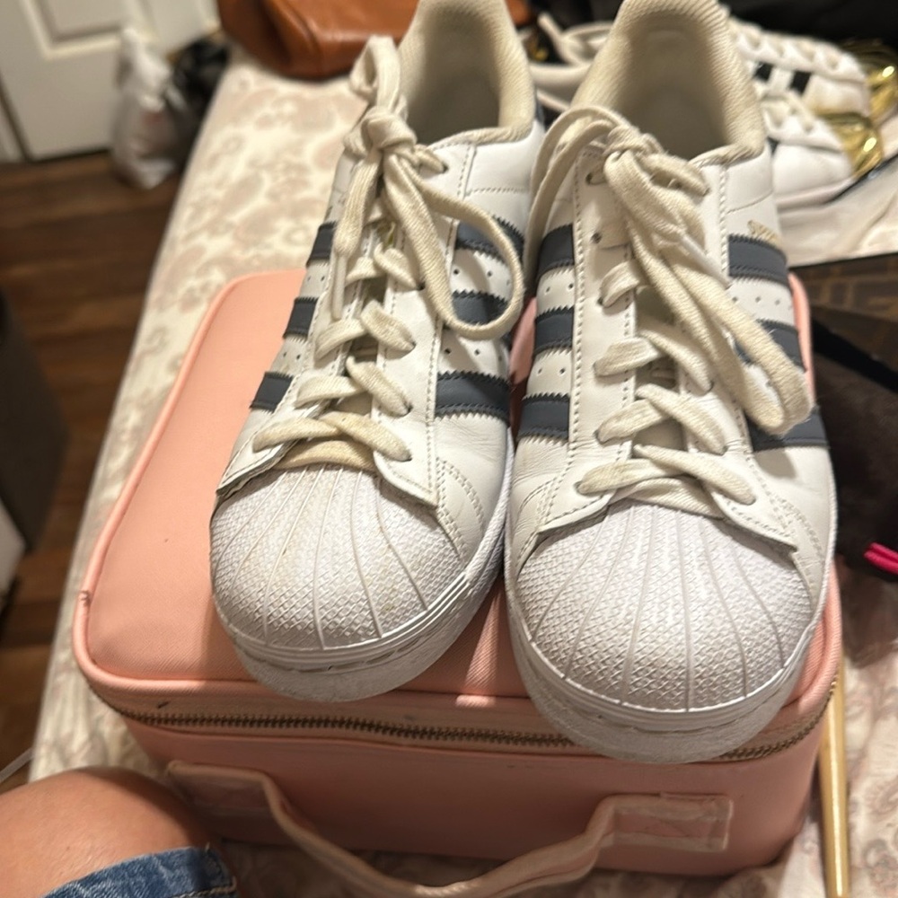 Adidas White and Gray Sneakers with Iconic Shell Toe memory foam